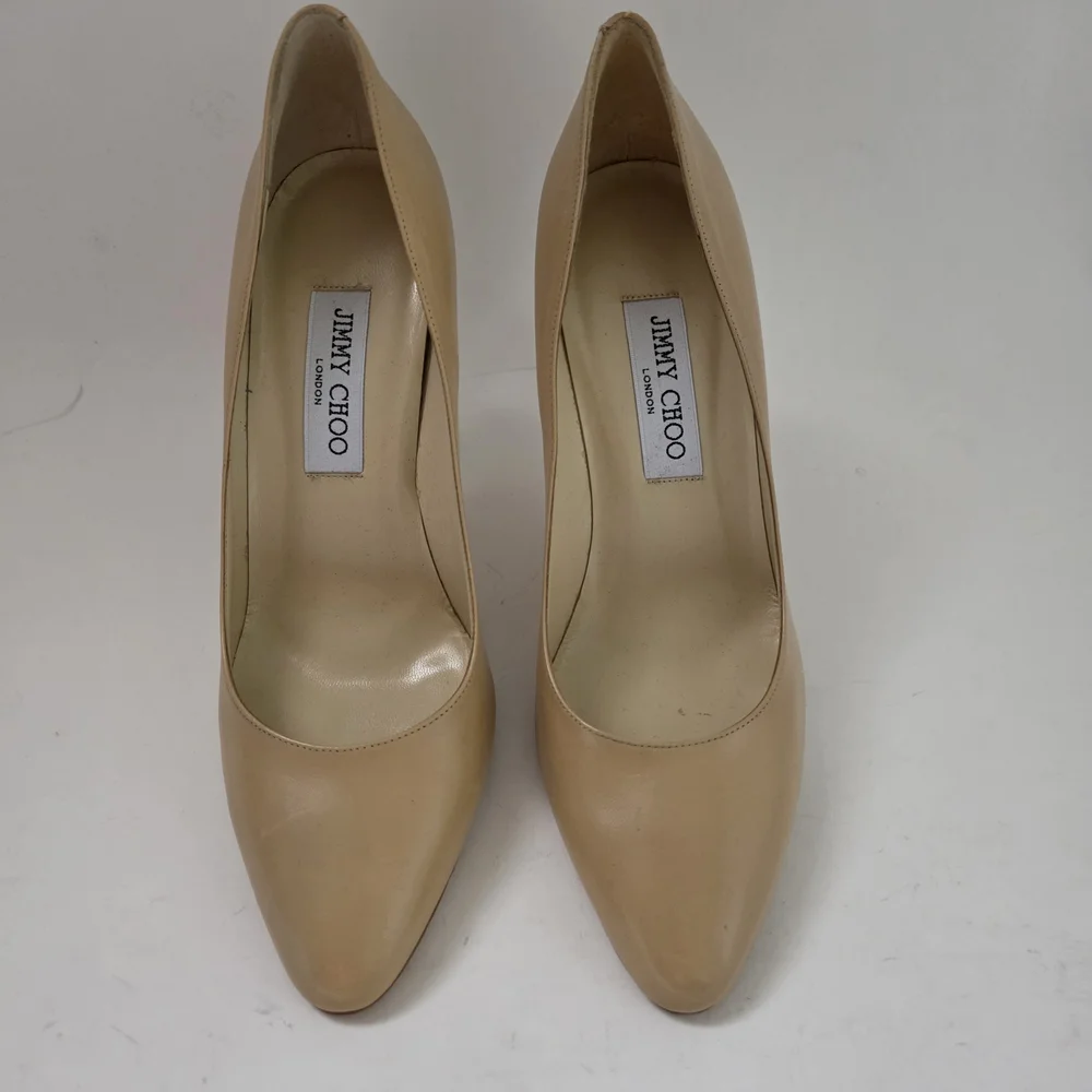 Jimmy Choo Beige Leather Esme Almond Toe Pumps Size 40.5 Heels